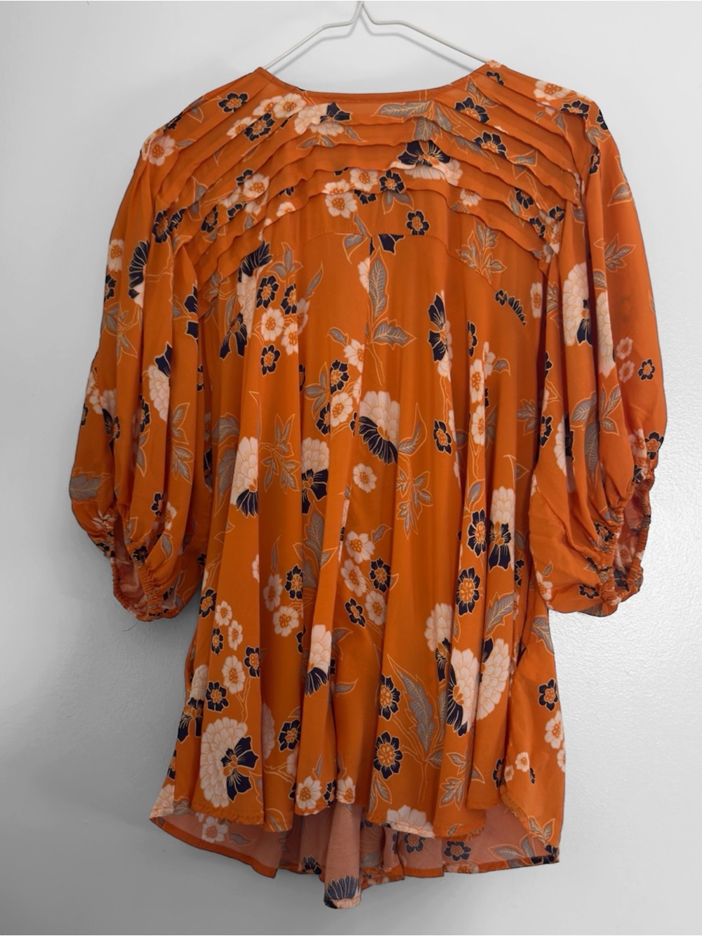 Free People Orange Floral Open Keyhole Back Pleated Yoke Tunic Top XS Oversized